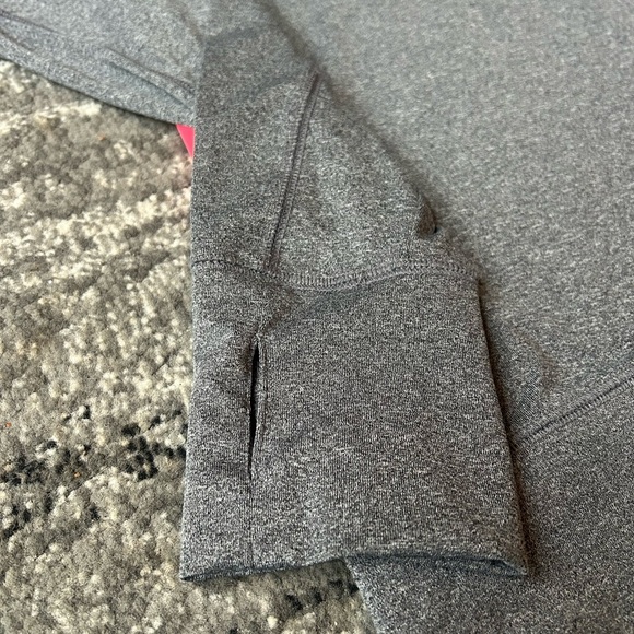 PINK by VS Ultimate Quarter Zip Athletic Pull-Over - Picture 3 of 9